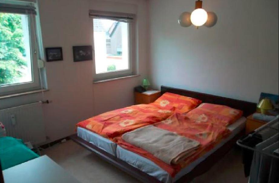 Duesseldorf - Separates, Privates Zimmer Eksteriør billede