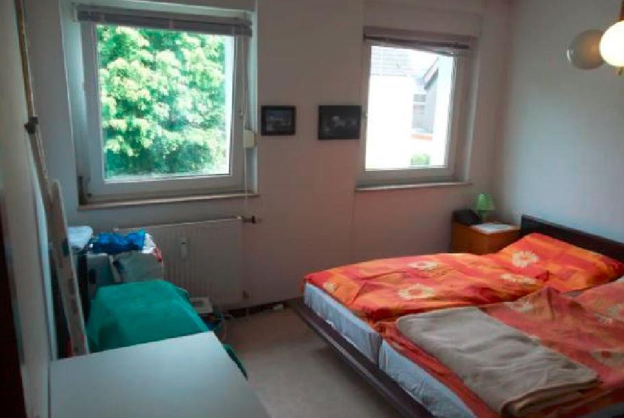 Duesseldorf - Separates, Privates Zimmer Eksteriør billede